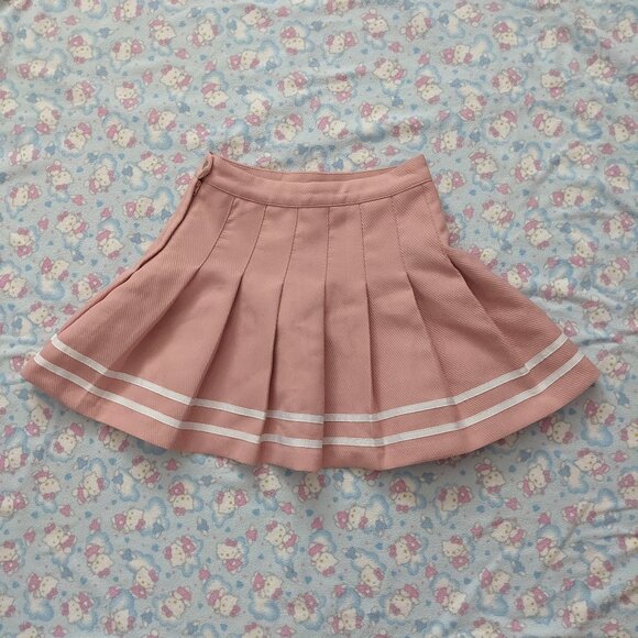 h&m pink varsity pleated skirt w/ white stripes | womens / girls / kids skirt - Picture 3 of 3
